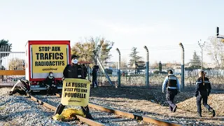 "Сибирь — не помойка!"