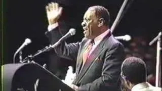 Rev. Lawrence Roberts (James Cleveland's funeral)