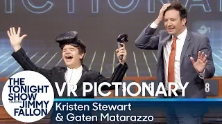 Virtual Reality Pictionary with Kristen Stewart, Gaten Matarazzo