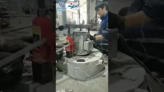 Removing the stuck motor form gearbox gover