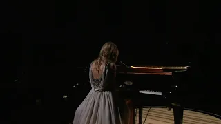 Taylor Swift - All Too Well (Live at 2014 Grammys)