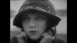 Menilmontant (1926)