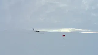 посадка ИЛ 76 в Антарктиде