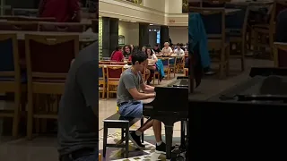 Everyone recognizes this TikTok song in my college cafeteria