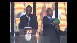 Deaf interpreter 'signed gibberish' at Mandela memorial