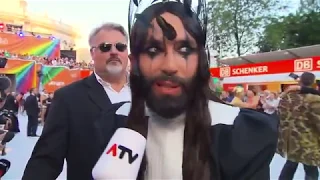 #ConchitaWURST - #LifeBall2019 - Ich glaube nicht, dass es der letzte Life Ball ist   wize life