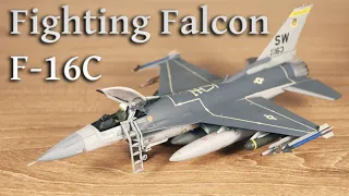 Model F-16C Fighting Falcon - 1/72 Hasegawa