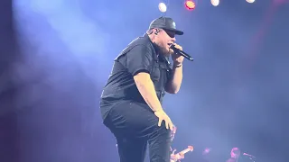 Luke Combs - Beer never broke my heart - Dublin Ireland 2023