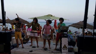 Тунис Хамамет отель Редженси бар на пляже 2016 группа Khnefes.