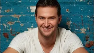 Smiles Light up Your Life with Richard Armitage @Megan Hall