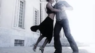 Sia - Chandelier - Tango improvisations by Charlotte & Cedric