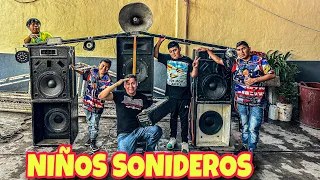 NIÑOS QUE TRABAJAN DE SONIDEROS CON SU PROPIO AUDIO