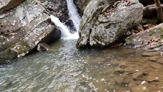 twin falls in rocks