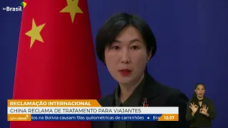 Em meio a surto de covid, China condena restrições a viajantes do país