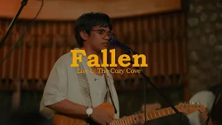 Fallen (Live at The Cozy Cove) - Lola Amour