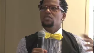 DL Hughley Discusses His Worst Heckler