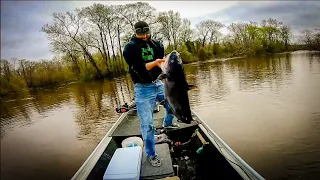 Catching GIANT CATFISH Using an ANCIENT Technique!!!// Limb Line Tutorial// Spring Fishing 2020