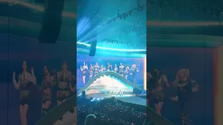 Twice 5th World Tour - Intro + Set Me Free + I Can’t Stop Me (Sydney)