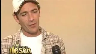 Luke Perry awkward interview with CBS' Mike Hatton