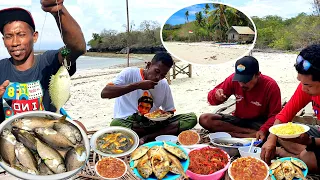 Suasana Laut Tenang dan Damai di Pulau terpencil, Ikan dan Umpan mancing sudah tersedia dialam