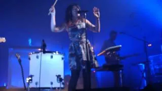 Lilly Wood and the Prick - Middle of the Night (1) - Le Trianon 2013