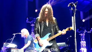 Phil X with Bon Jovi @ St Louis April 21, 2022 I'll Be There For You