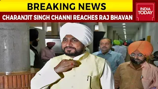 Punjab CM Designate Charanjit Singh Channi Reaches Raj Bhavan | Breaking News