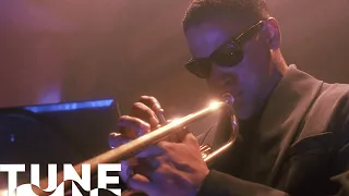 Denzel Washington and Wesley Snipes Perform Mo Better Blues | TUNE