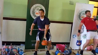One arm long cycle 28kg 5 minutes
