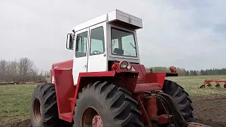 Brokeup some of the hayfeild, with Ihc 4166