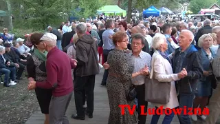 Upojny kawałek w którym można się ZAKOCHAĆ ~ Młodzież z PRL-u uwielbia się bawić na DECHACH !