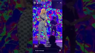 Lali con Mau y Ricky en el gran rex (la china fue a ver a lali )