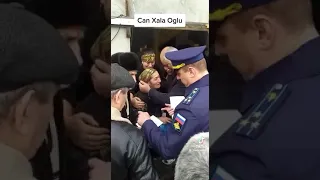 Женщина должна благодарить Путина за то, что он УБИЛ её сына, развязав войну против Украины.