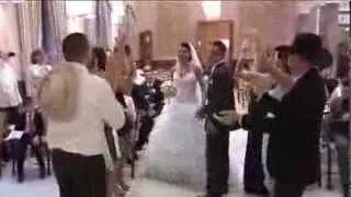 Zita & Attila Különleges Esküvői Bevonulása :)