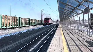 (3), Тепловоз 2ТЭ10М-0426 уезжает со станции Юдино в Казани. Дым
