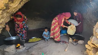 Living in a Cave | Simple but Beautiful Life Like 2000 Years Ago