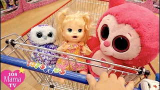 В Американском Магазине Игрушек Кукла  Беби Элайв  Видео для Детей Baby Alive Toysrus Store