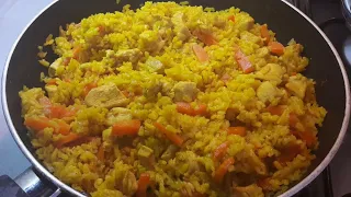 RICE WITH CHICKEN. Very Delicious and Practical! One of our family's favorite recipes.