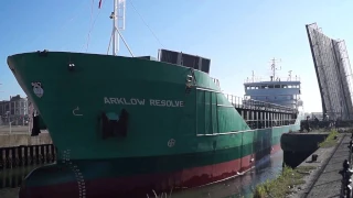 ARKLOW RESOLVE heading through lowestoft's bascule bridge 8/9/16.