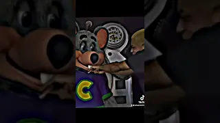 5 kids missing at chuck e cheese😱 Never be alone #edit #fnaf #neverbealone #showbiz #shorts