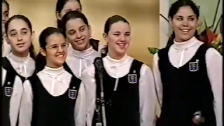 "DESCULPE MAS EU VOU CHORAR " - Meninas Cantoras de Petrópolis