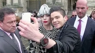 EXCLUSIVE: Lady Gaga visiting the Louvre in Paris - Part 2