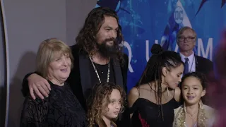 Aquaman Premiere B-Roll-Watch Jason Momoa Do The Haka Dance At Aquaman Premiere