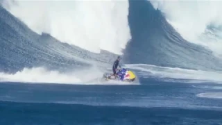 Mark Visser Jumps off a Ski, Gets Pounded at Jaws