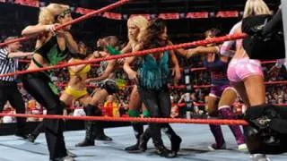 Raw: Divas WrestleMania Rematch