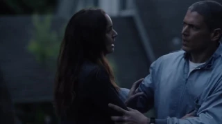 Mike Is Taken From Sara And Michael   Season 5 Ep  9   PRISON BREAK