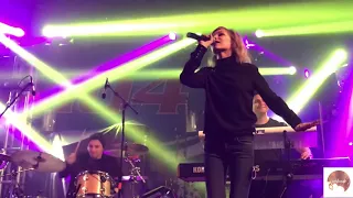 Florets by Grace VanderWaal, The Chance, Poughkeepsie, NY   JTBT 12 /9 /17 Live