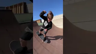 8 year old shredding the mini ramps ‼️