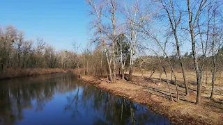 Матвеевкий залив на Трухановом острове в Киеве.