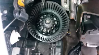 Renault Modus Blower fan replacement without removing dashboard